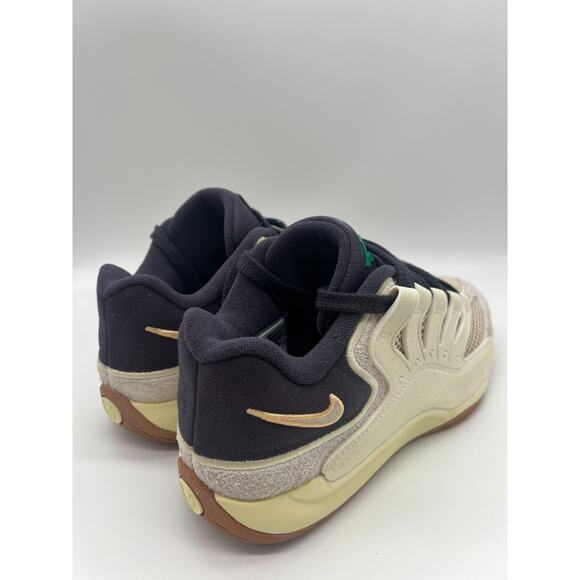 Nike KD18 Beyond the Game Men's Size 6.5 Basketball IH2367 100 New - Picture 15 of 16